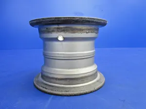 Cirrus / Cleveland 40-75P 6.00-6 Main Wheel P/N 161-03000 (0326-2020)